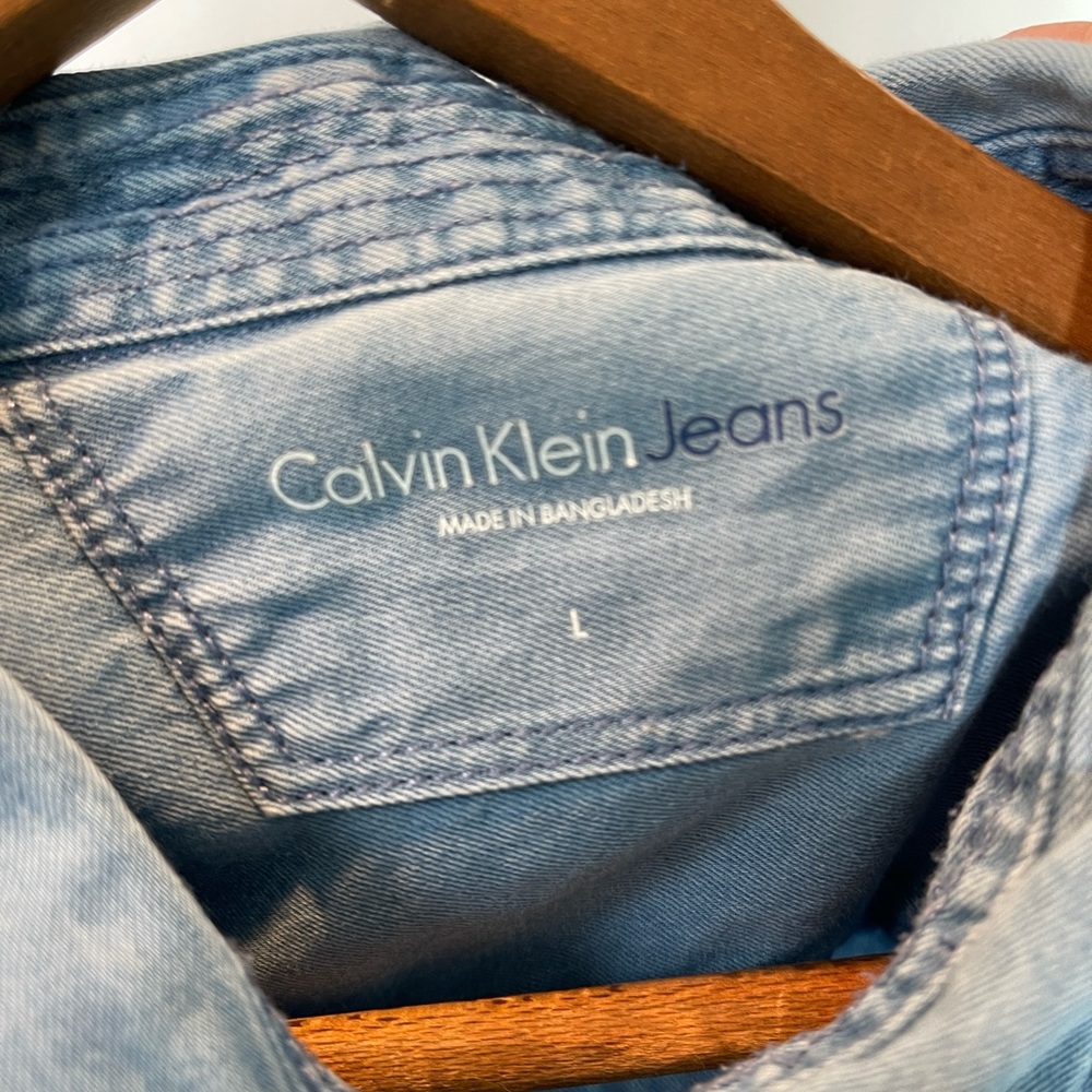Calvin Klein Jean Button Down Shirt - Picture 3 of 5